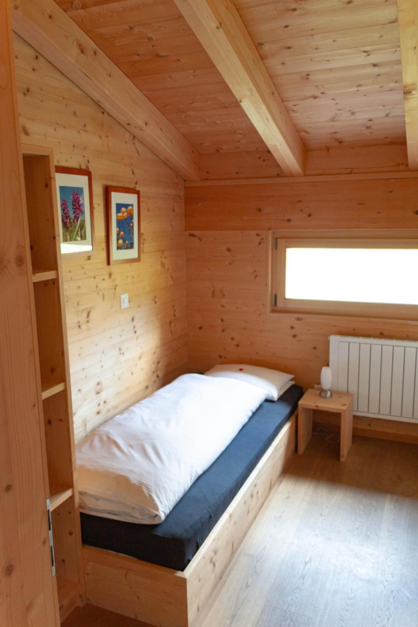Berghaus Sulzfluh Hotel Saint Antonien Room photo